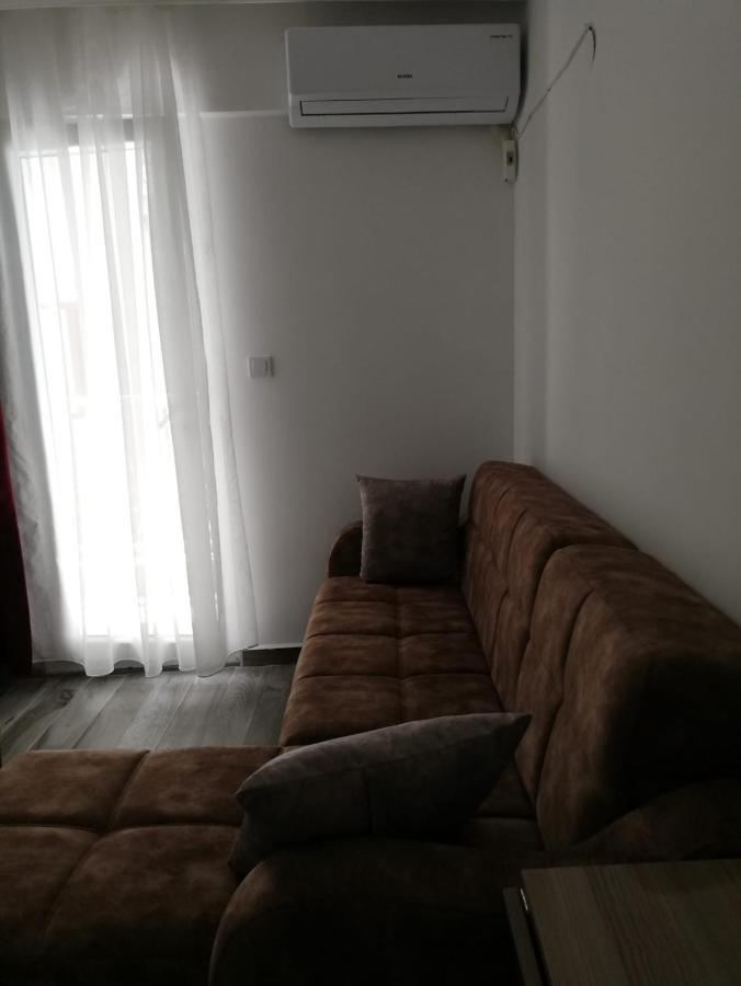 Cicek Apart Otel Дидим Екстериор снимка