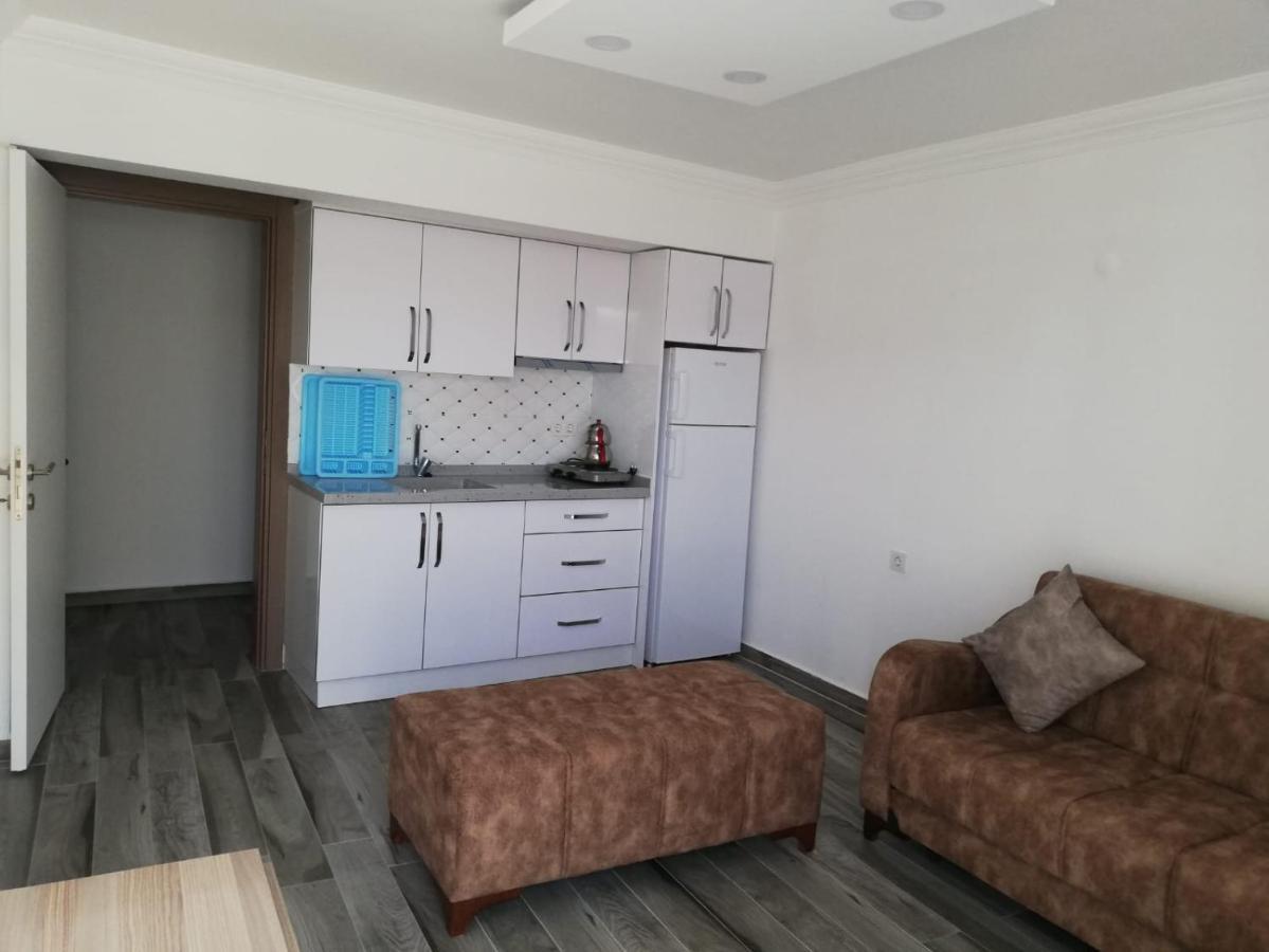 Cicek Apart Otel Дидим Екстериор снимка