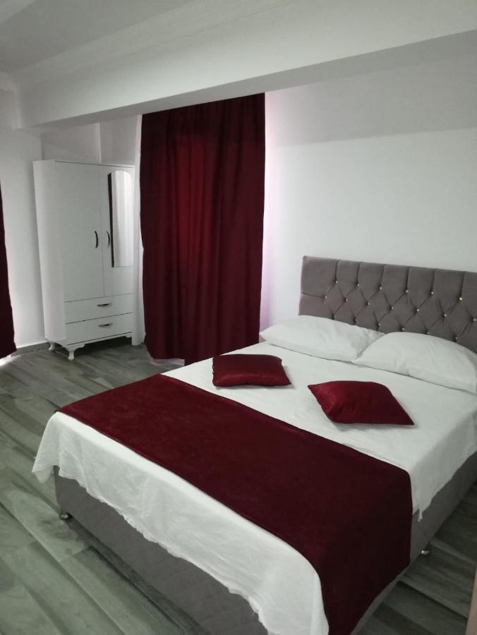 Cicek Apart Otel Дидим Екстериор снимка